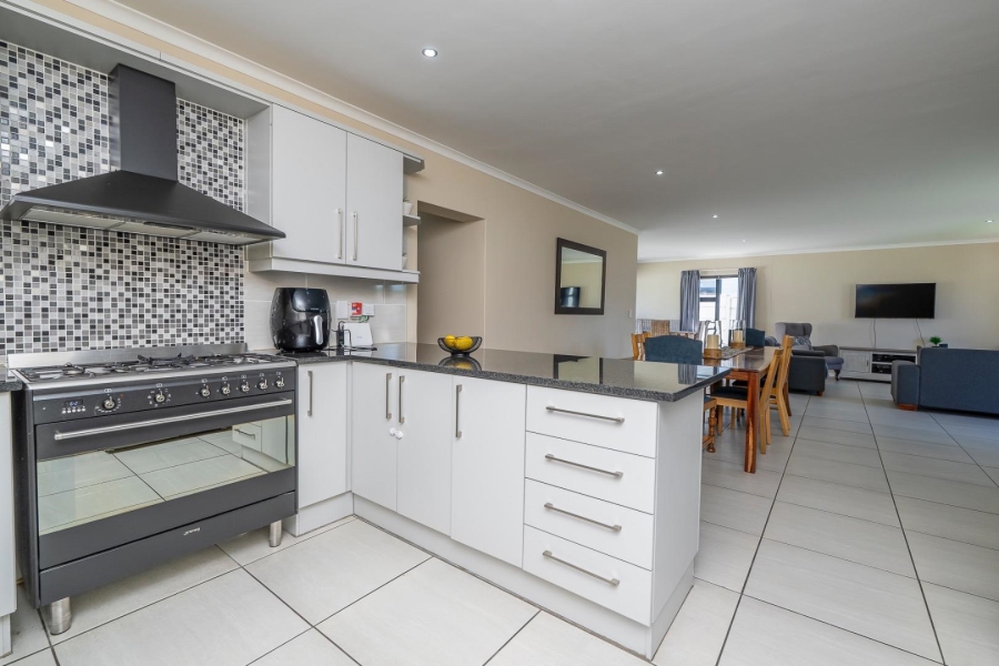 3 Bedroom Property for Sale in Brackenfell South Western Cape